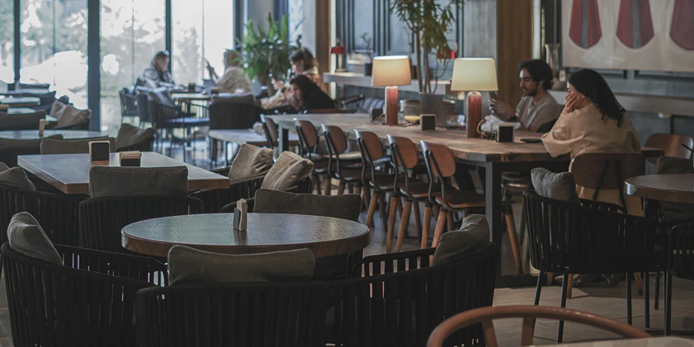 کافه آدلی مرزداران